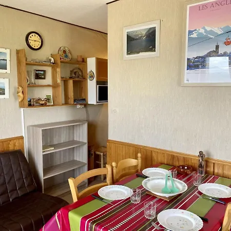 26m², 4 Pers, Proche Commerces Et Pistes - Fr-1-758-3